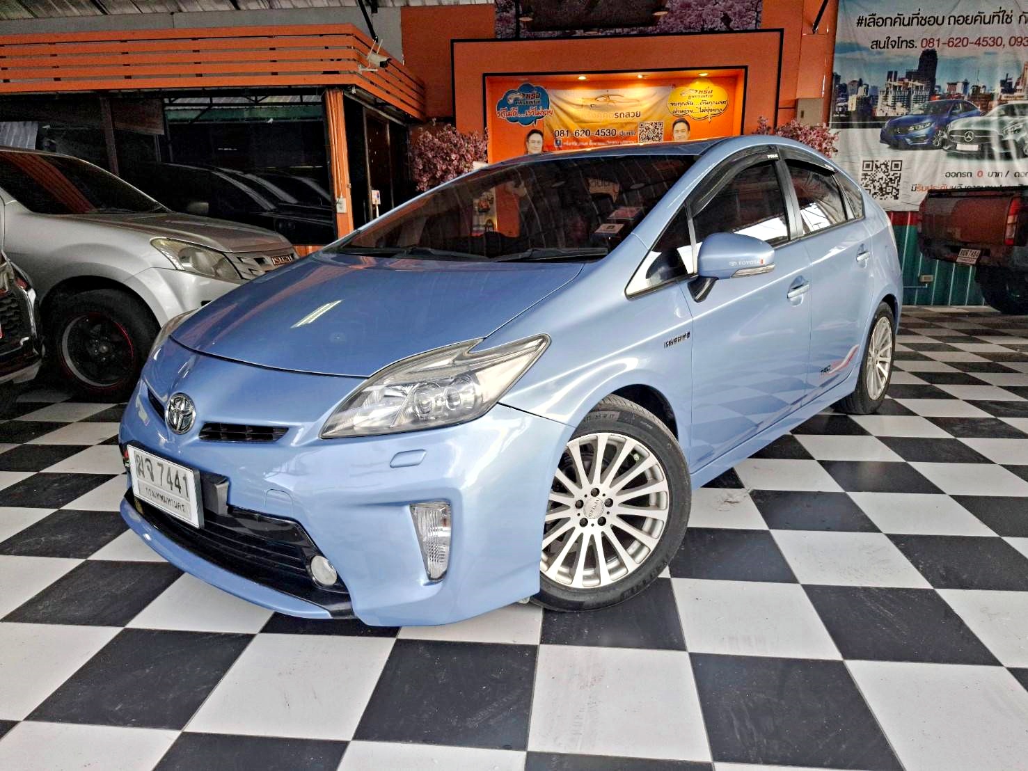 TOYOTA PRIUS 1.8 HYBRID A/T