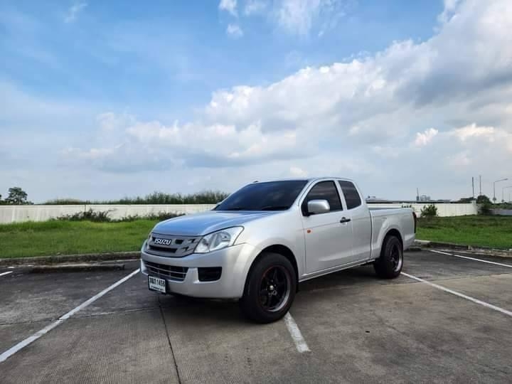 ISUZU ALLNEW D-MAX 2.5 S M/T